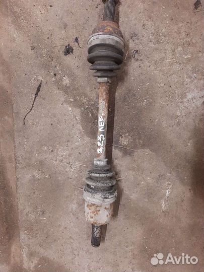 Привод Mazda 323 левый 1997г