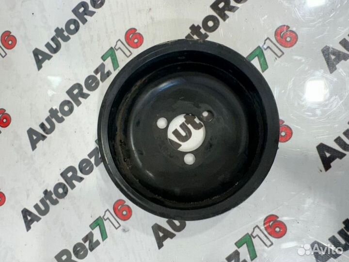 Шкив помпы Volkswagen Polo 5 хетчбек CGP 1 2011