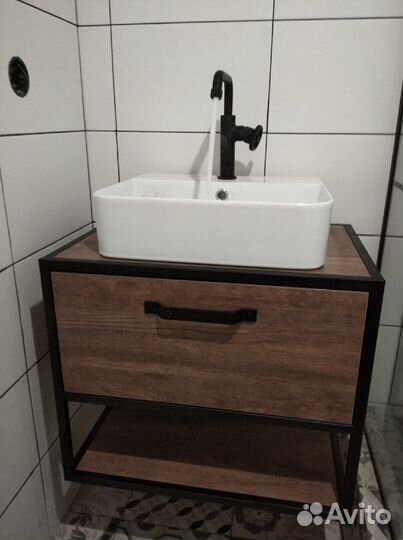 Сантехник. Услуги сантехника. Слесарь-сантехник