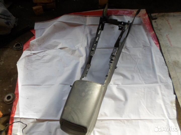 Подлокотник Kia Ceed 2012-2018