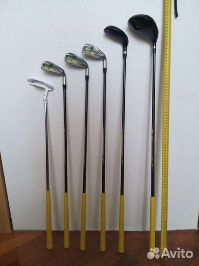 Набор клюшек для гольфа