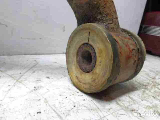 Рычаг передний правый верхний Iveco Daily 3