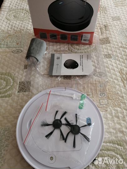 Робот пылесос новый