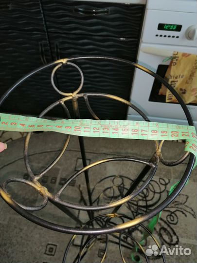 Подставка для цветов напольная металлическая