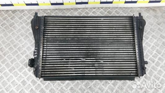 Радиатор интеркуллера volkswagen passat B6 (93P01K