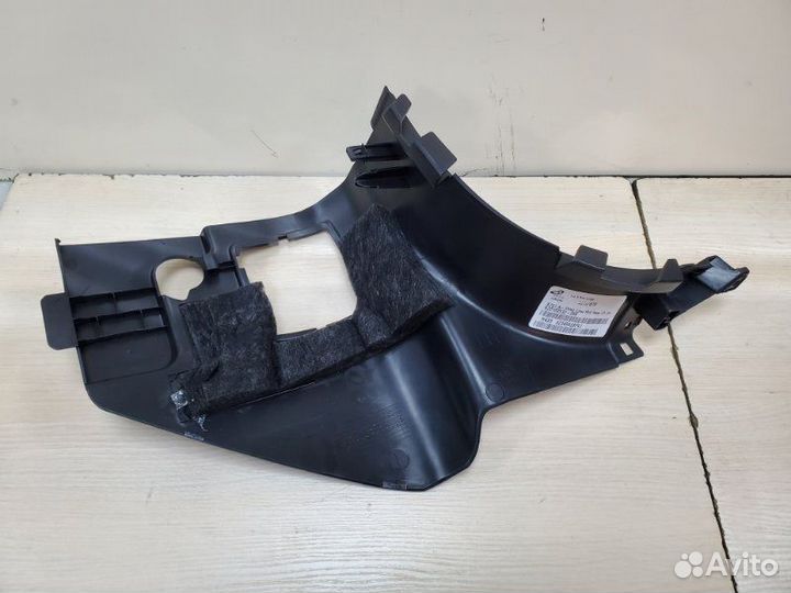 Накладка порога передняя левая Velar 2019