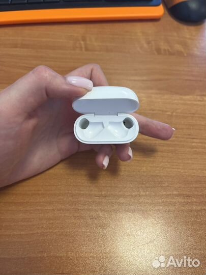 Кейс для беспроводных наушников