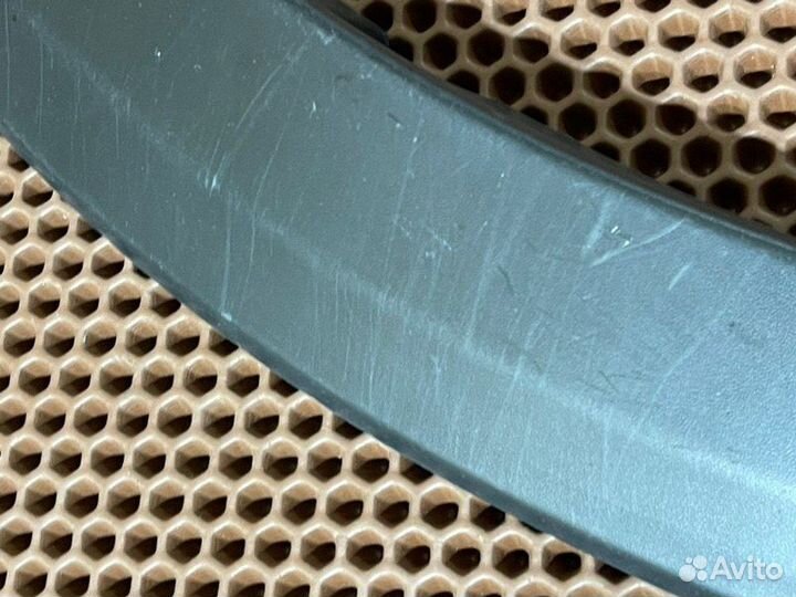 Фендер на бампер передний левый Subaru Forester 4