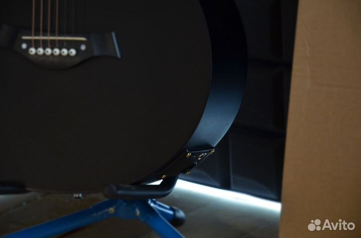 Электроакустическая гитара (новая)