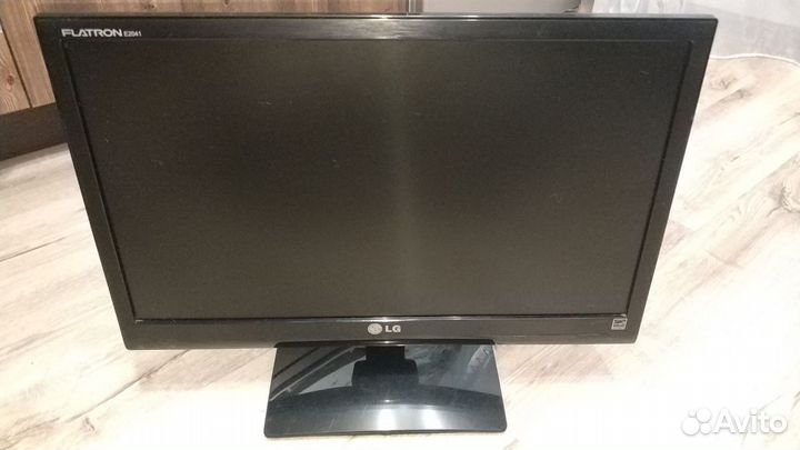 Монитор LG 20'