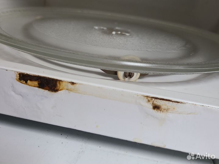 Микроволновая печь Scarlett SC2017 тм06