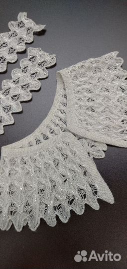 Кружевной воротник с манжетами комплект