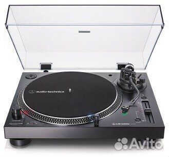 Виниловый проигрыватель Audio-Technica AT-LP120XUS