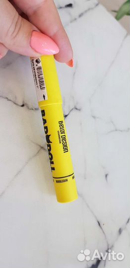 Блеск для губ / помада / бальзам