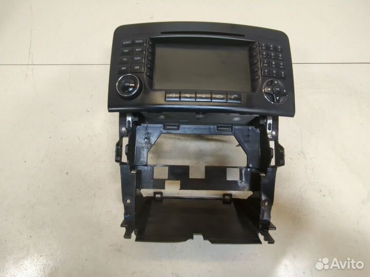 Магнитола Mercedes ML W164, 2006