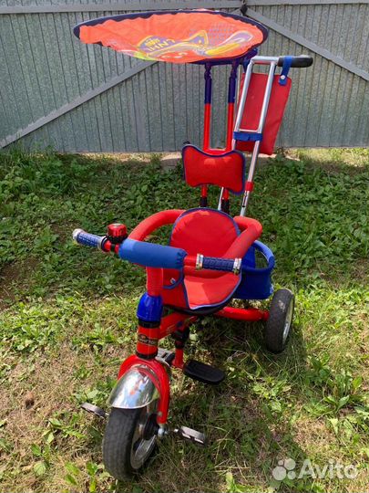 Детский велосипед с ручкой
