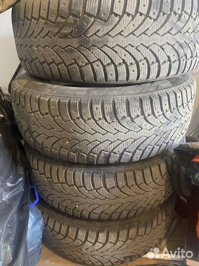 Formula Ice 215/65 R16