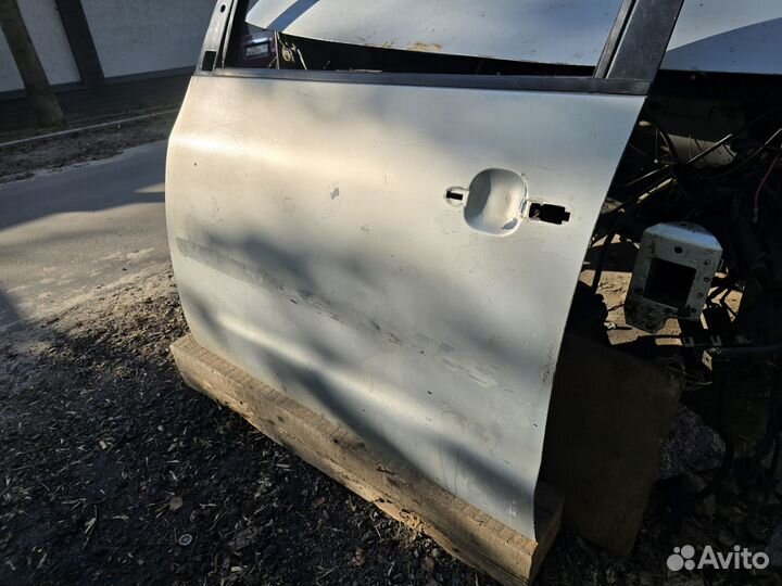 Дверь передняя левая Volkswagen Sharan 1