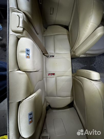 Сидение 4 ряда KIA Canival 3