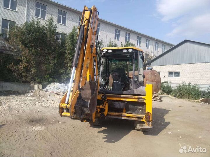 Экскаватор-погрузчик JCB 3CXSM 4T, 2011