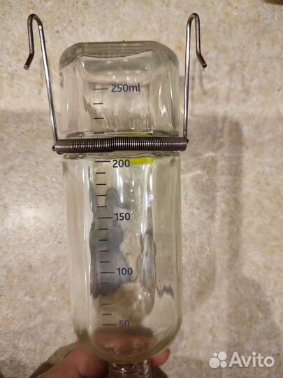 Стеклянная поилка для грызуна