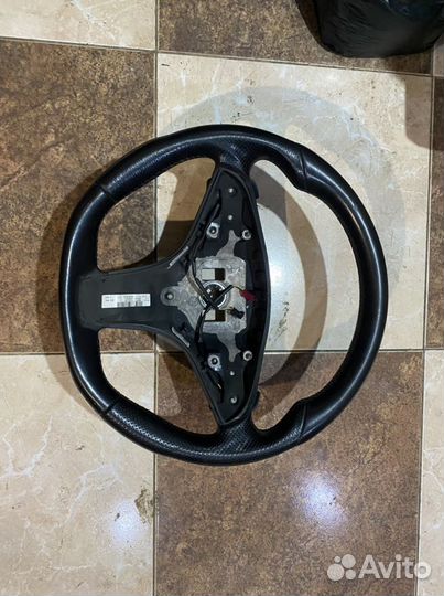 Руль на mercedes W212 w204 amg