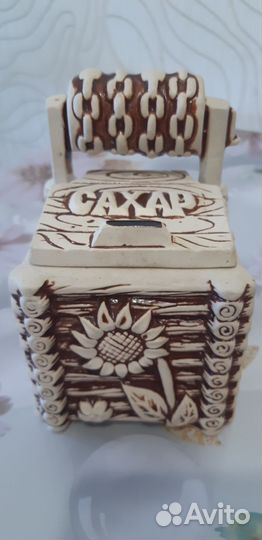 Декоративная керамическая сахарница-колодец