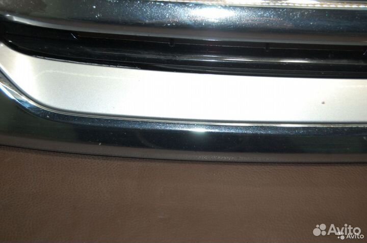 Решетка радиатора - Mitsubishi Outlander 3