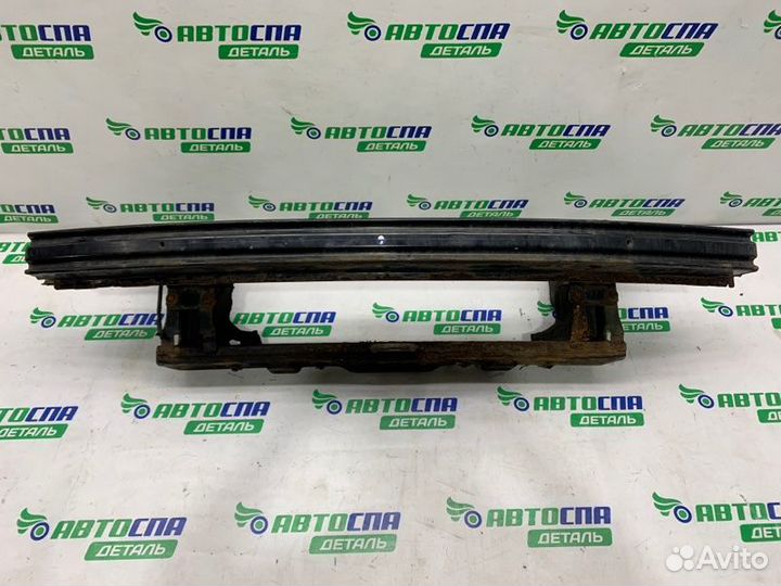 Усилитель бампера передний Land Rover Discovery 3