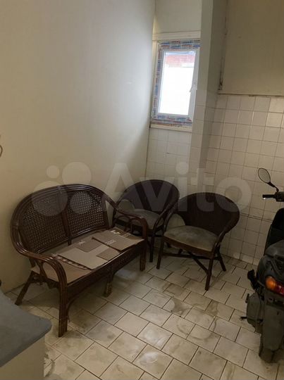 Склад, 300 м²
