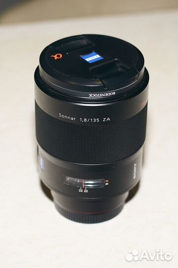 Объектив Sony CarlZeiss Sonnar T* 135мм f1.8 ZA