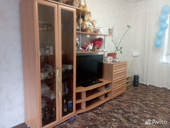 Стенка в гостиную