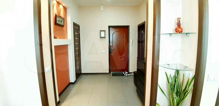 3-к. квартира, 104 м², 5/9 эт.