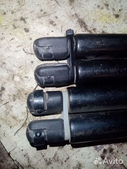 Амортизаторы крышки багажника для Ford Transit