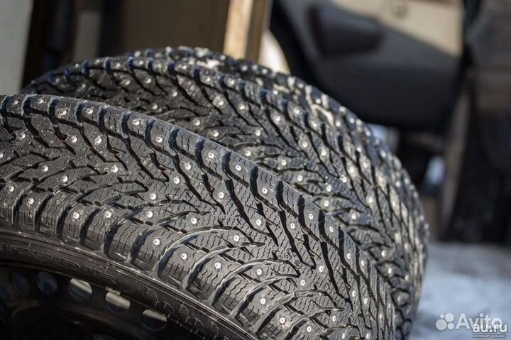 Nokian Tyres Hakkapeliitta 9 SUV 275/40 R21 107T