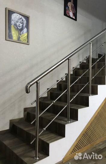 Перила на лестницу