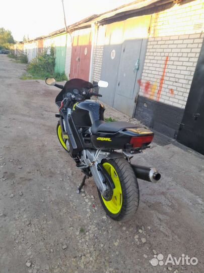 Honda CBR600F2