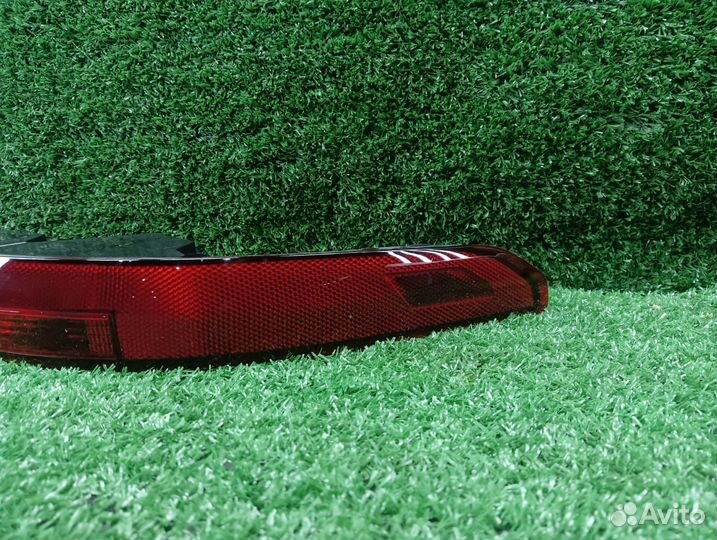 Фонарь в бампер правый VAG Audi Q7 4M