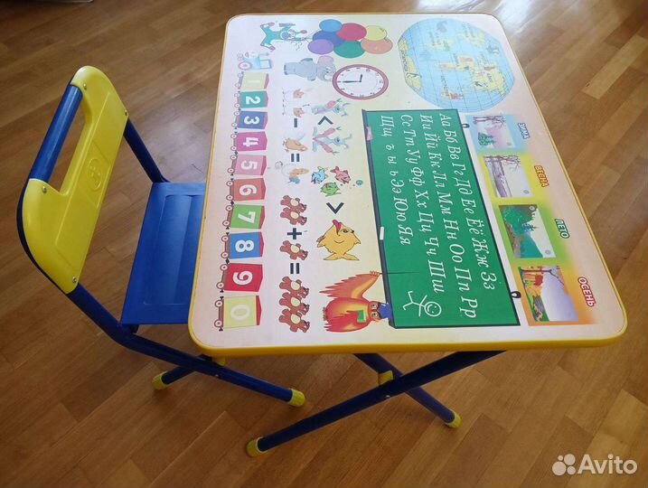 Детский стол и стул