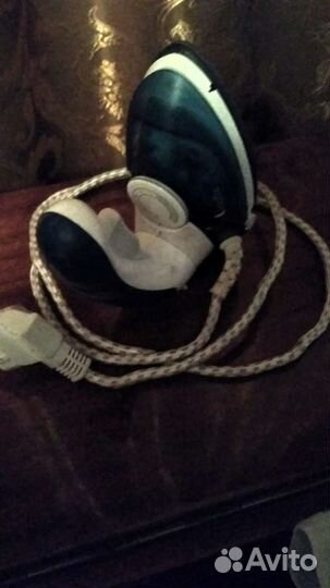 Утюг дорожный