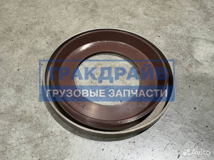 Пыльник тормоного вала Вольво Фш Фм