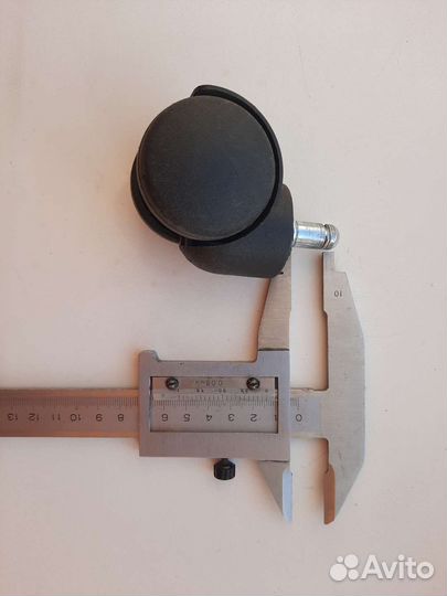 Ролики для компьютерного кресла бу цена за все