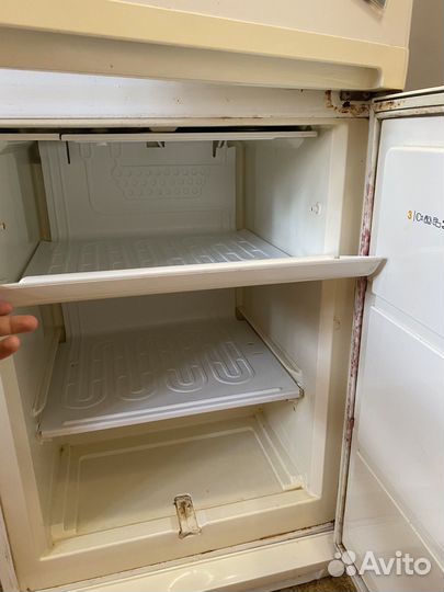 Холодильник