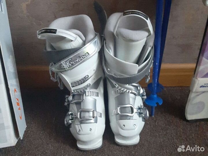 Ботинки горнолыжные 23 5