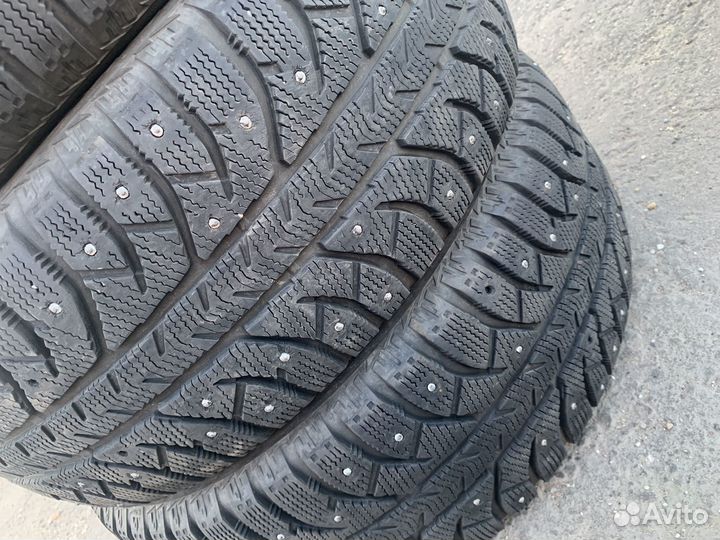 Firestone Ice Cruiser 7 215/60 R16