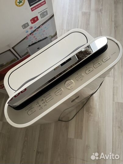 Очиститель воздуха Sharp KC-D51RW, белый