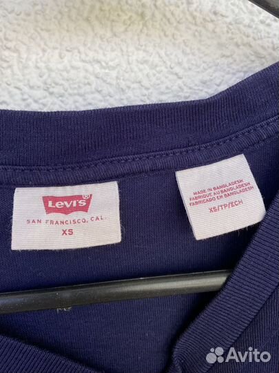 Футболка levis