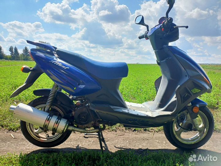 Скутер Atlant