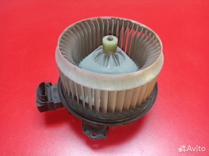 Мотор печки Toyota Corolla ZRE151 1ZR-FE 2006-2012