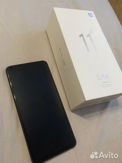 Xiaomi Mi 11 Lite, 6/128 ГБ